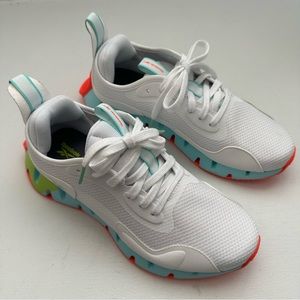 Reebok Women's Zig Dynamica Sneaker